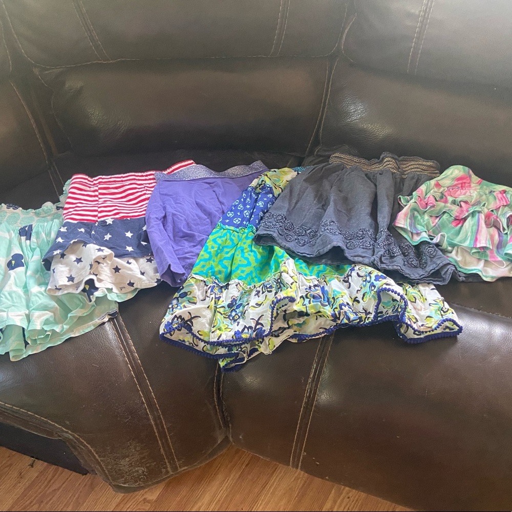 Lot of girls skirts size 5